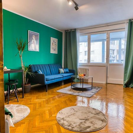 Hacienda Royal Palace - Central Designer Apartment Bucharest Exterior photo